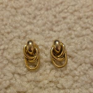 Elegant Gold Knot Earrings